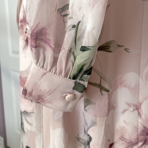 One Shoulder Chiffon Floral Dress - Picture 4 of 5